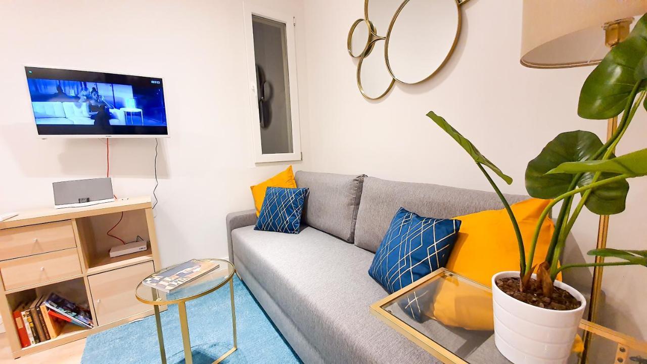 Lindo Apartamento En Zona Centro, Cerca De Todo Leilighet Madrid Eksteriør bilde